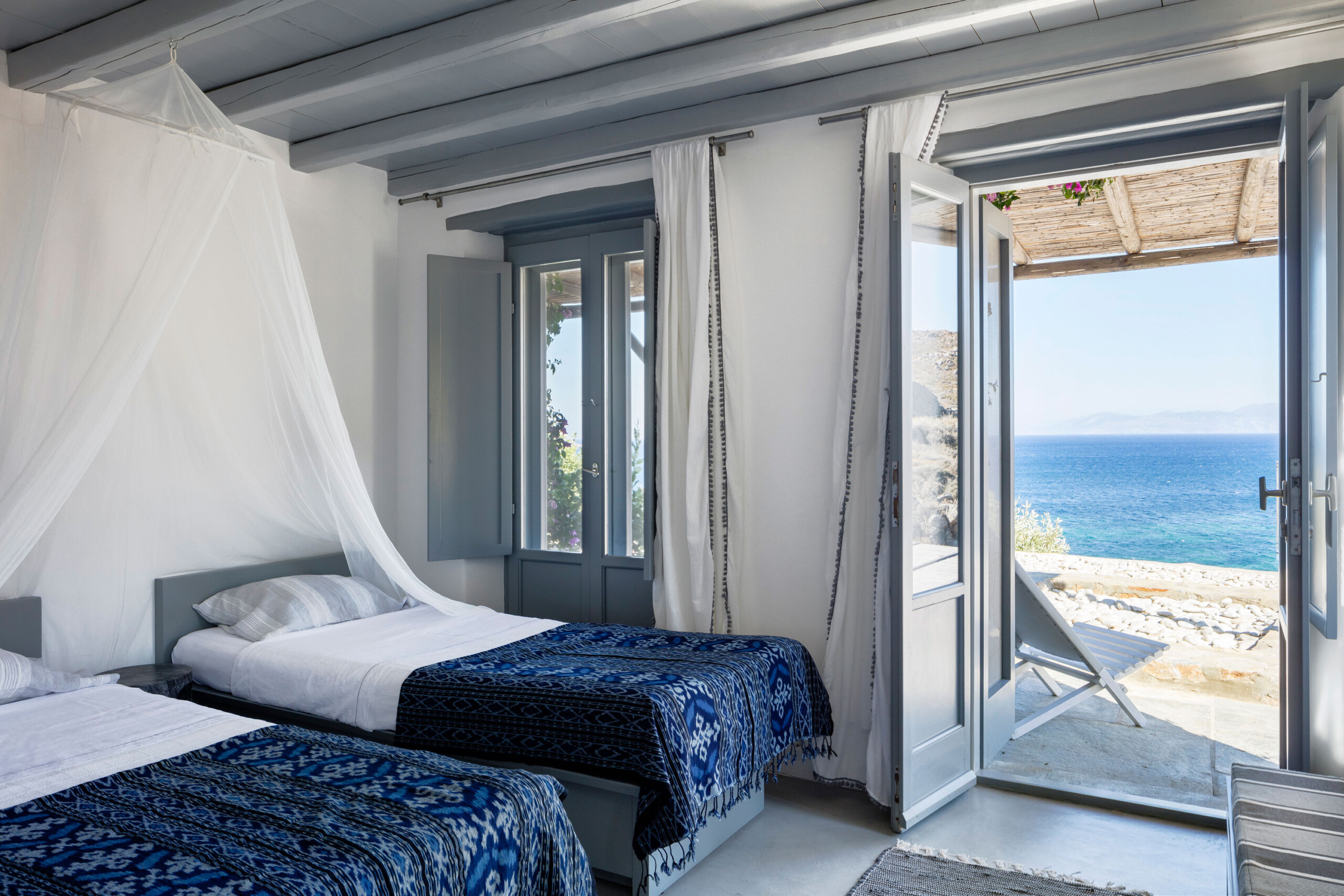 Cycladic Villa, Photography by Ricardo Labougle.