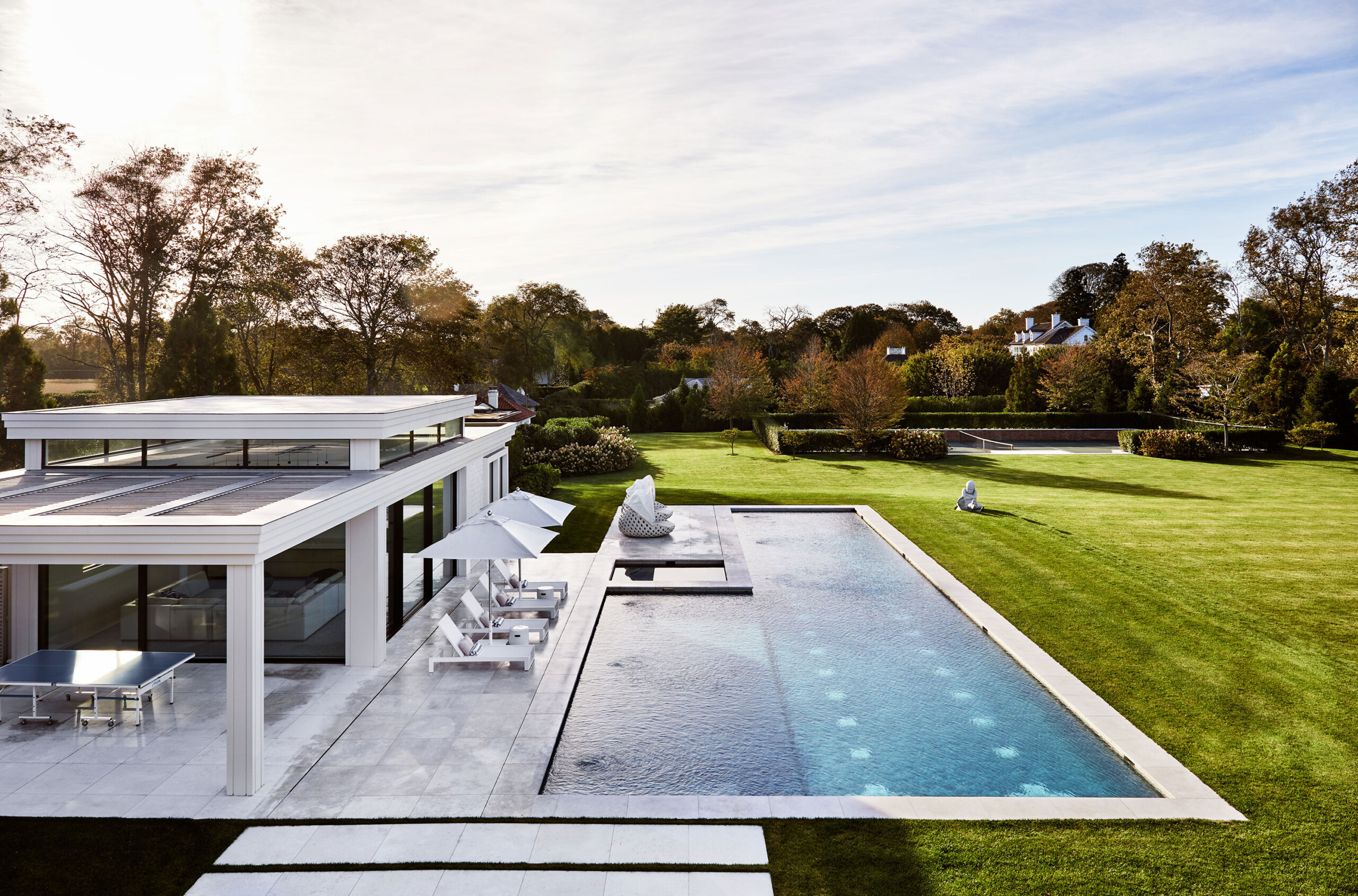 Southampton Estate - Pembrooke & Ives - Outdoor pool design and landscape of Southampton Estate....