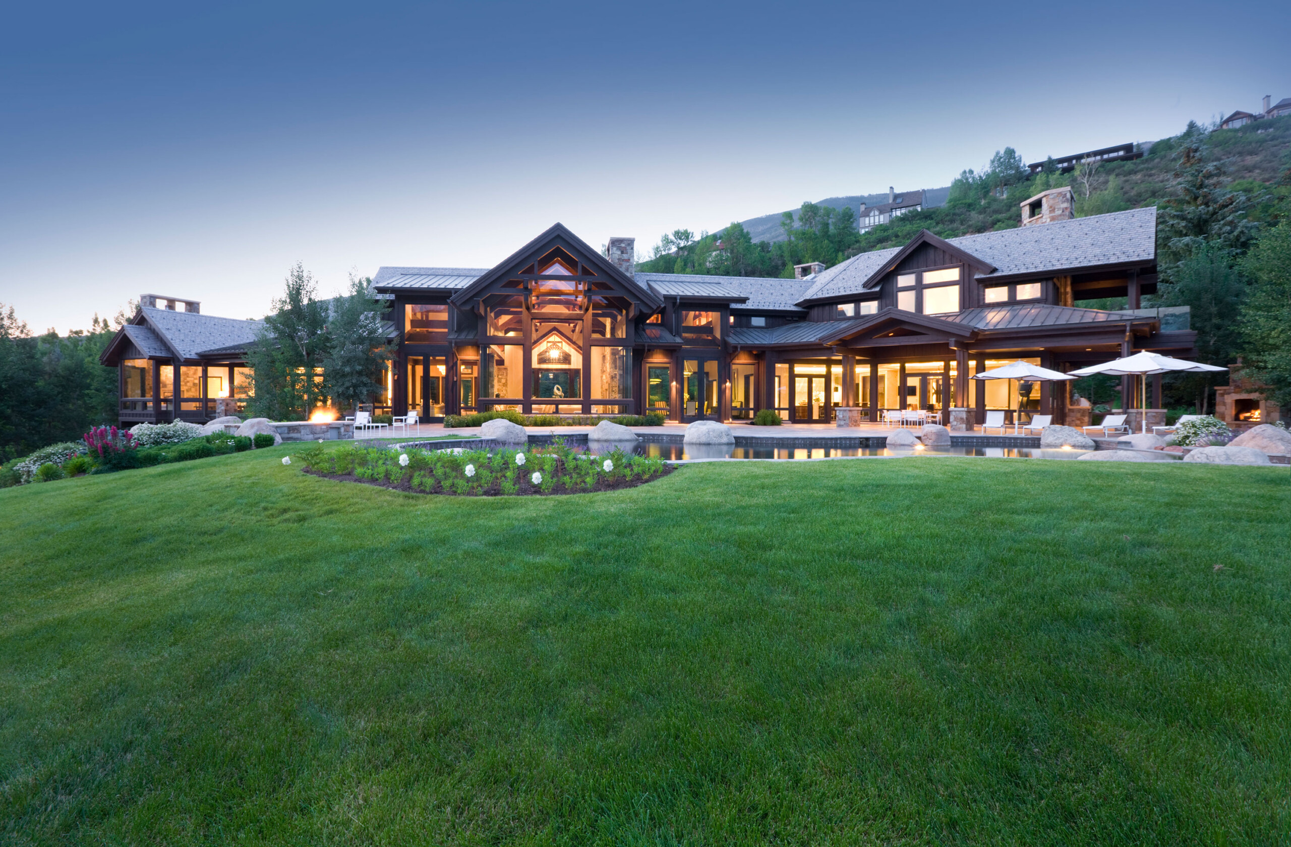 Willoughby Way - A luxury Colorado destination retreat. Interior design by Pembrooke & Ives. Photography...