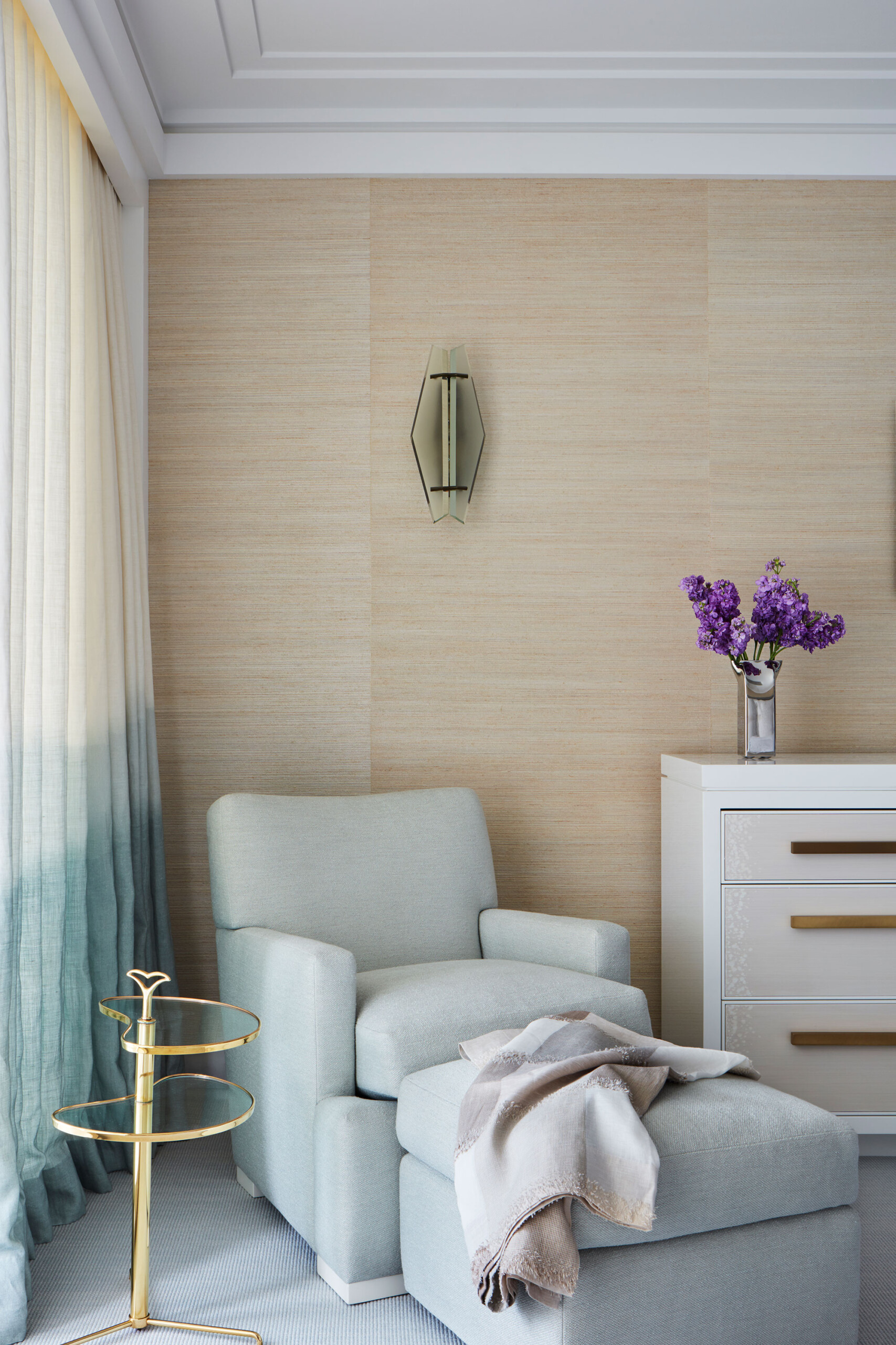 Palm Beach Apartment, Photography by Stephen Kent Johnson & Carmel Brantley.