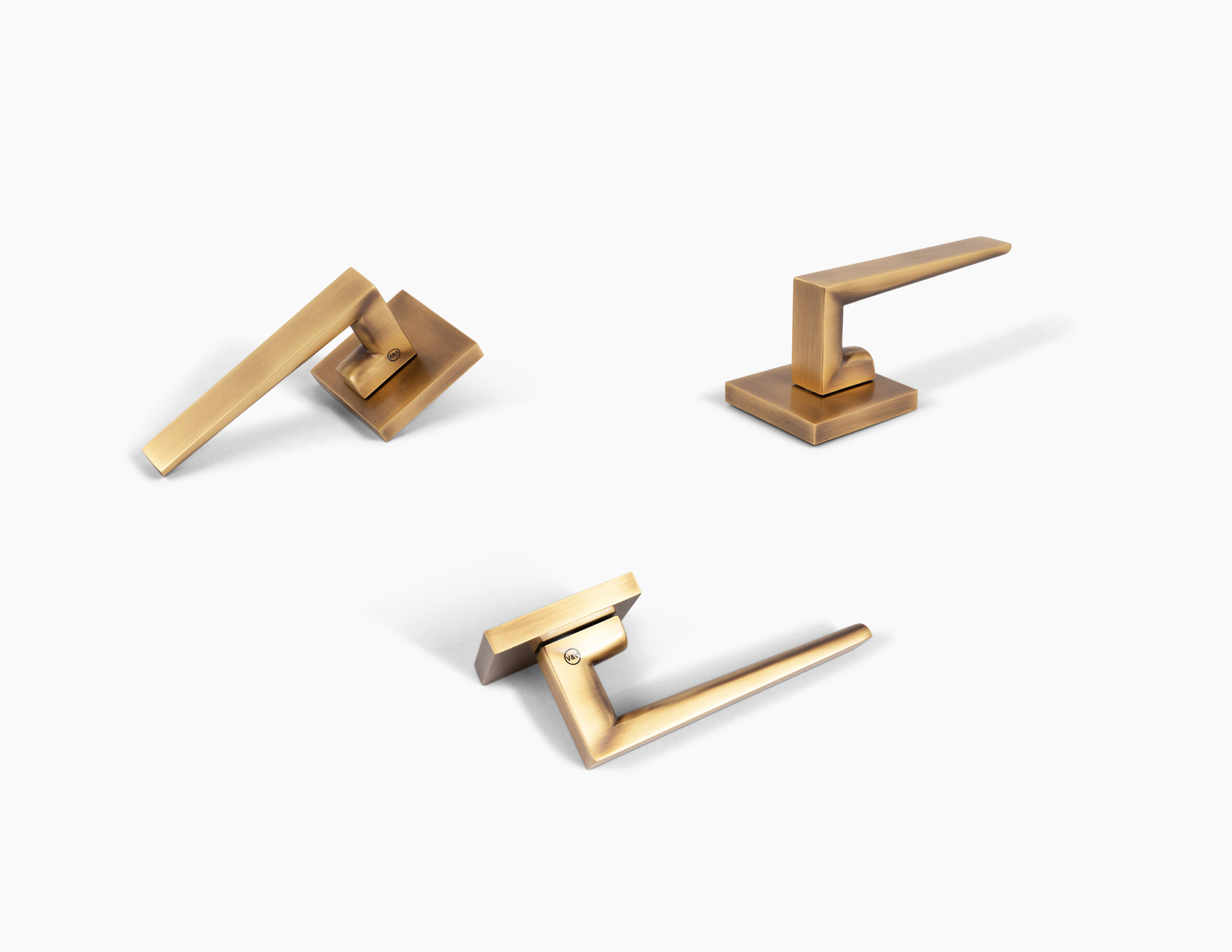 Valli & Valli hardware handles designed by Pembrooke & Ives