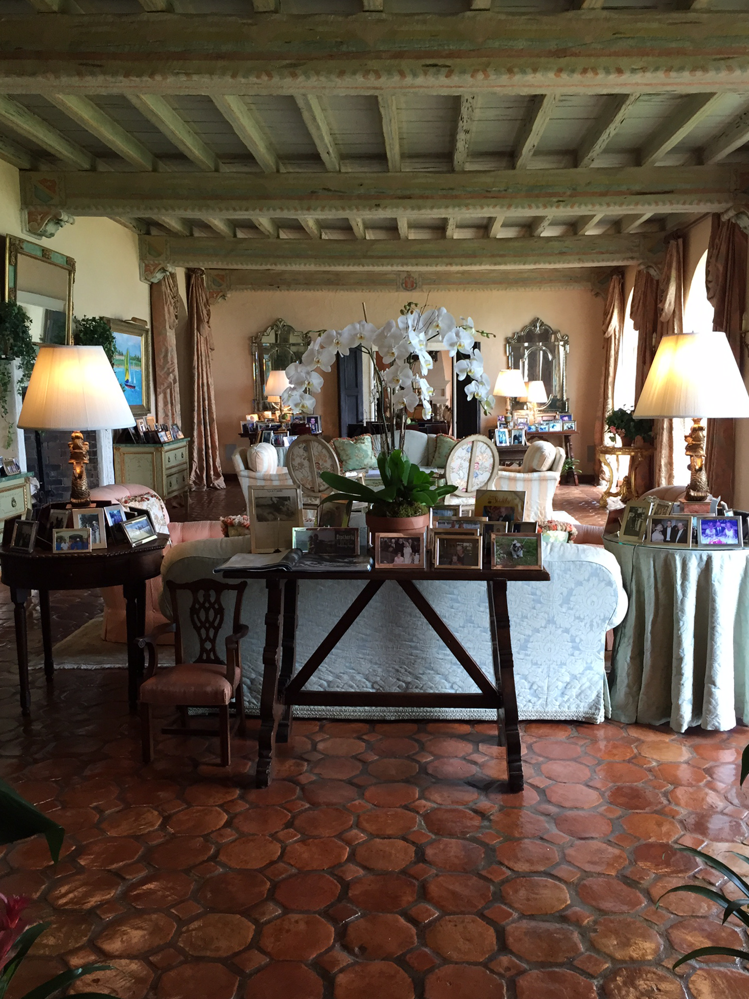 Kennedy House Living Room, Before