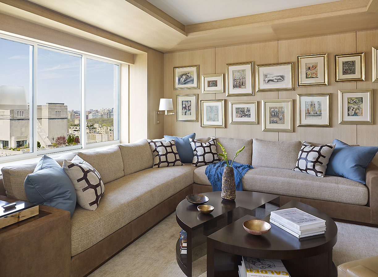 Warm, neutral living room designed by Pembrooke & Ives.