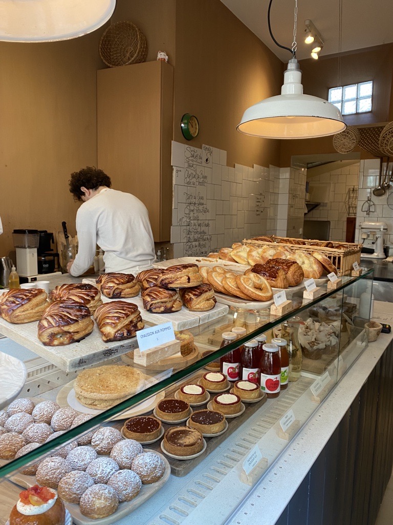 Paris Pastry Shop, Croissants, baked goods, Quick bite