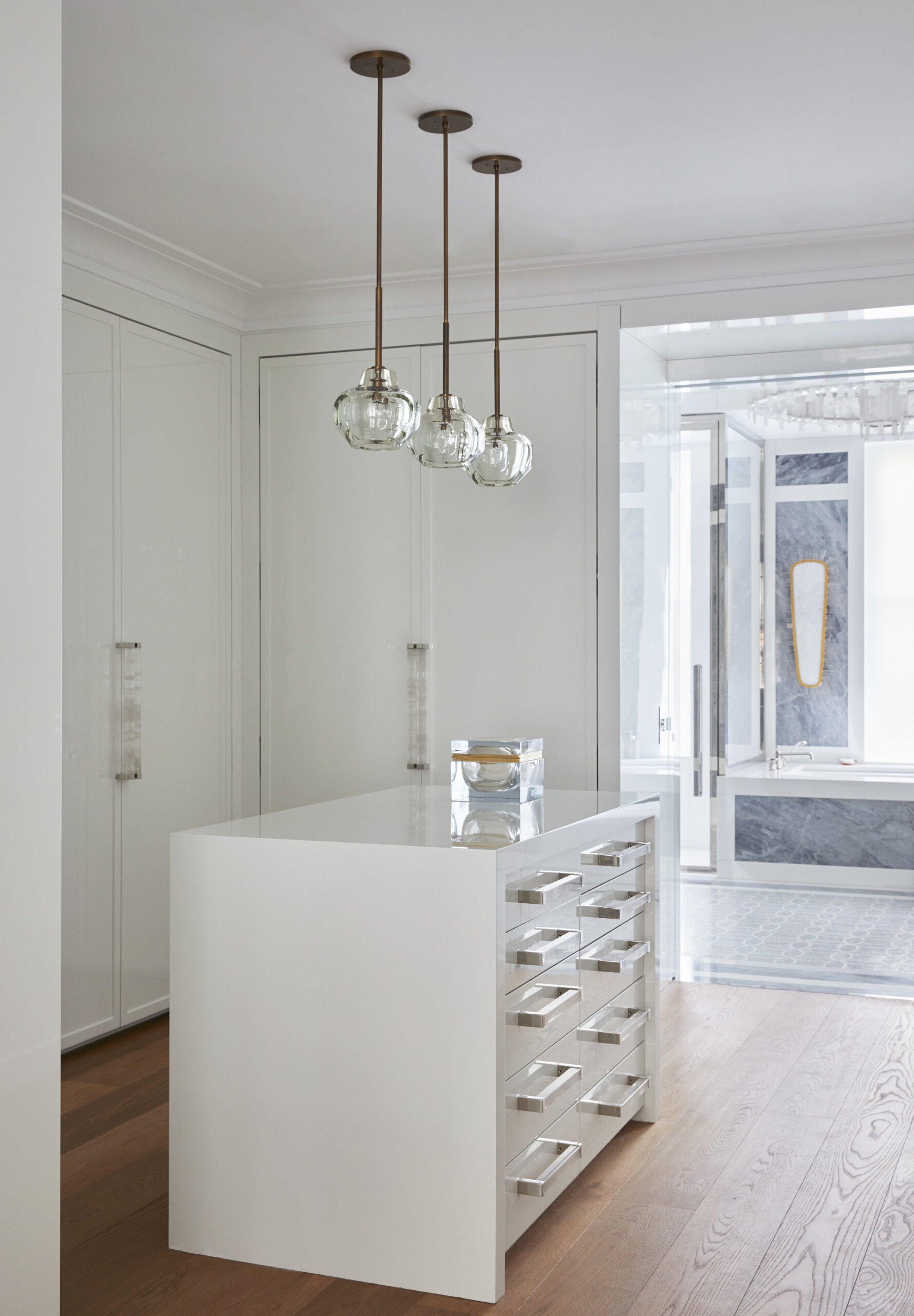 Gold Coast Townhouse, Closet, Photography by Genevieve Garruppo