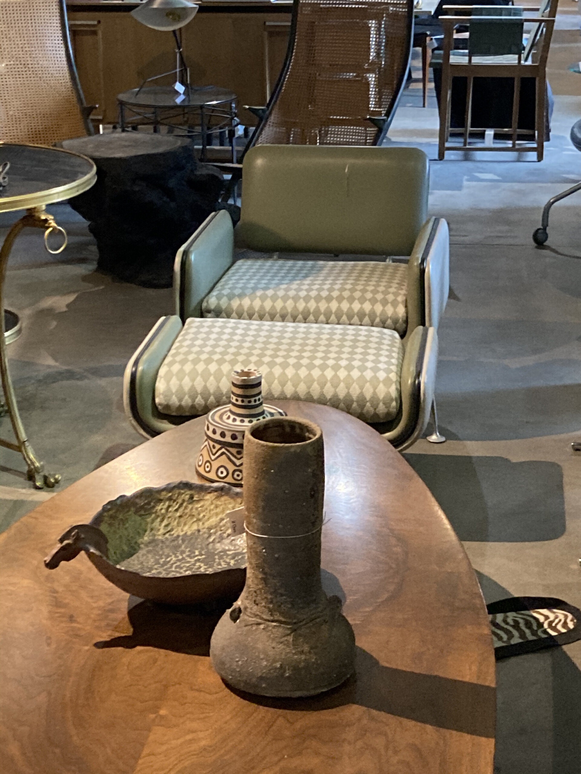 JF Chen, Antiques in Los Angeles