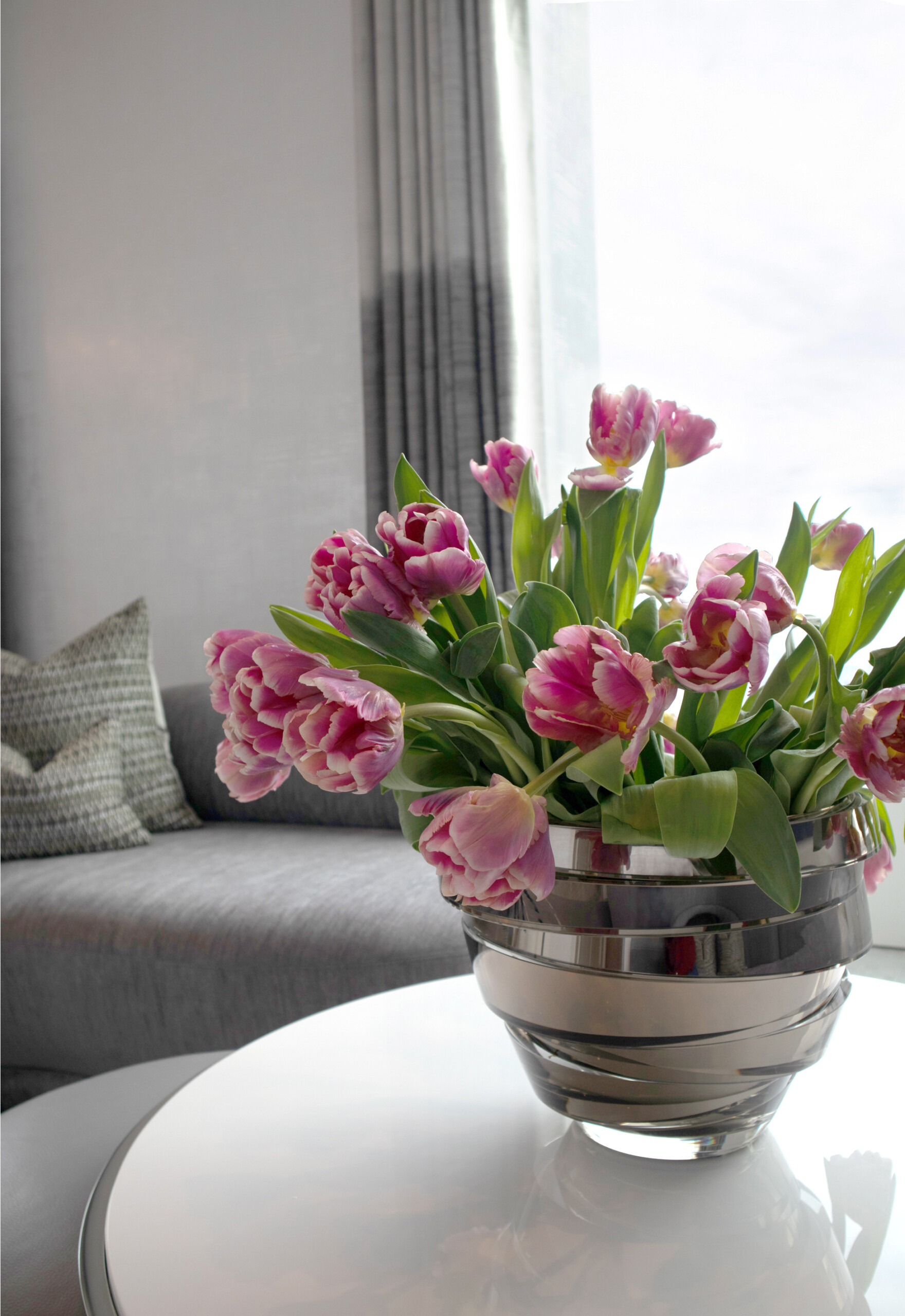 Pink tulips for interior design and staging by Pembrooke & Ives.