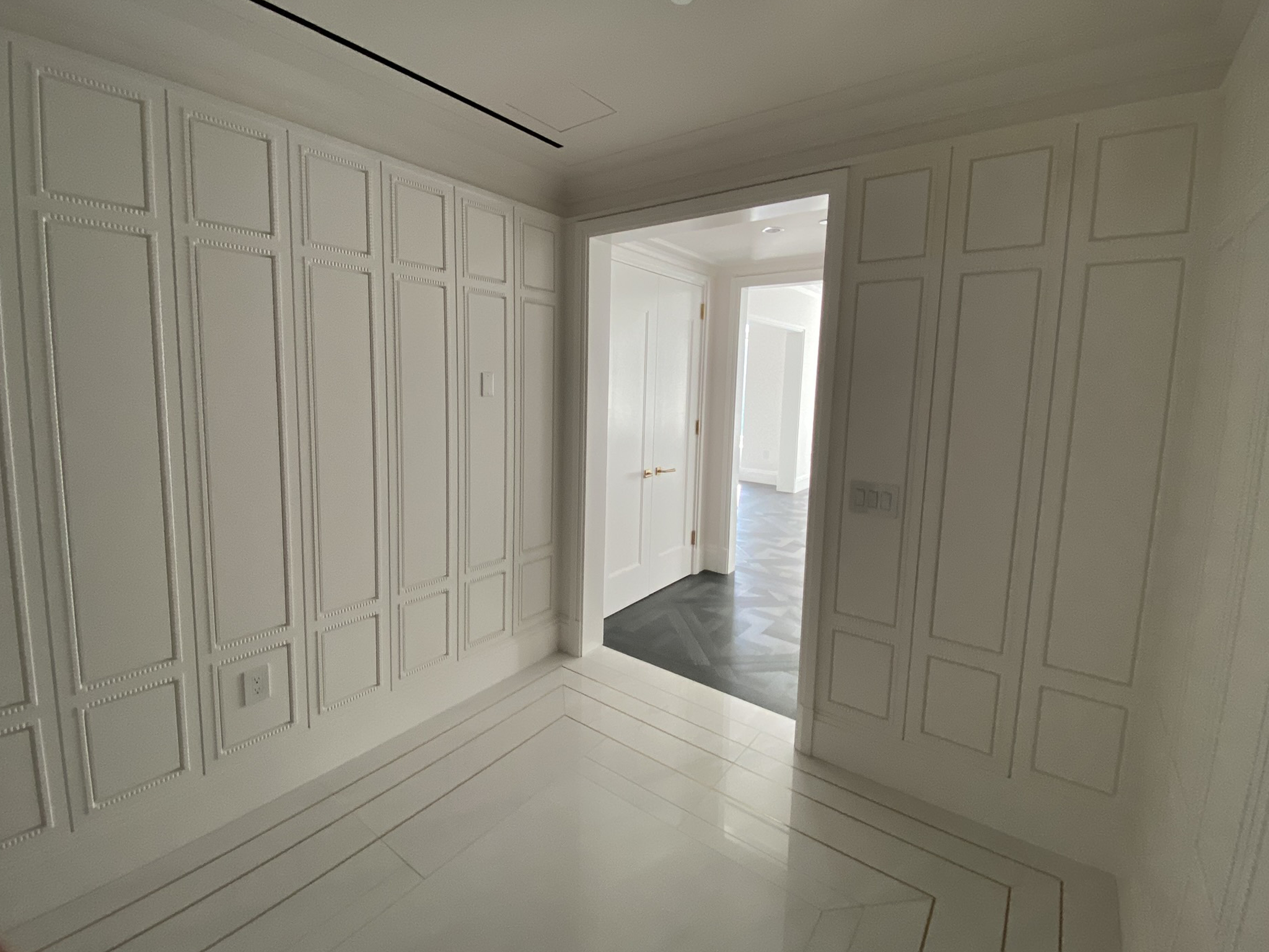 Colorful Collector's Abode, Before Entryway