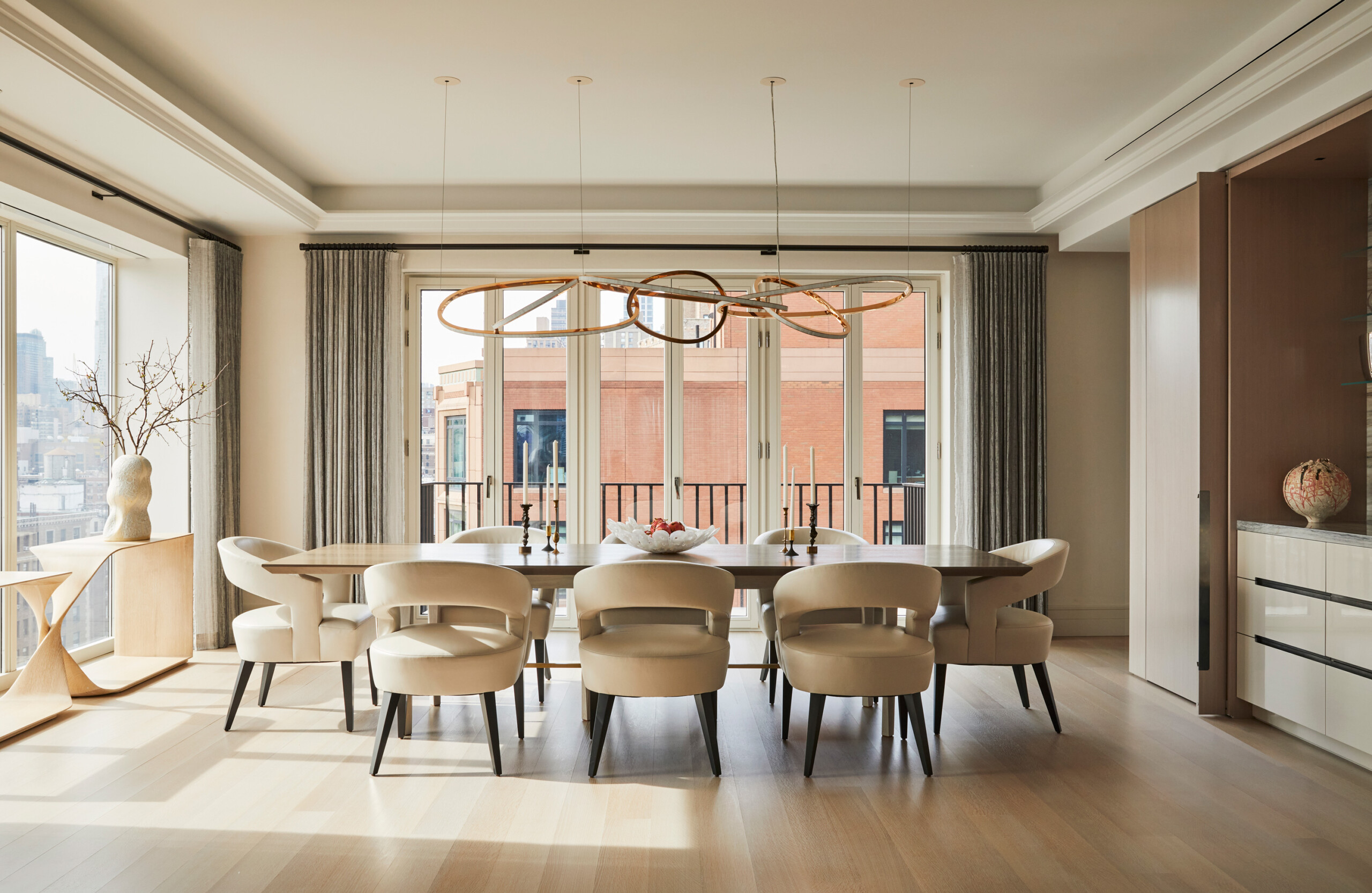 Uptown Penthouse, Dining Room, Photography by Genevieve Garruppo