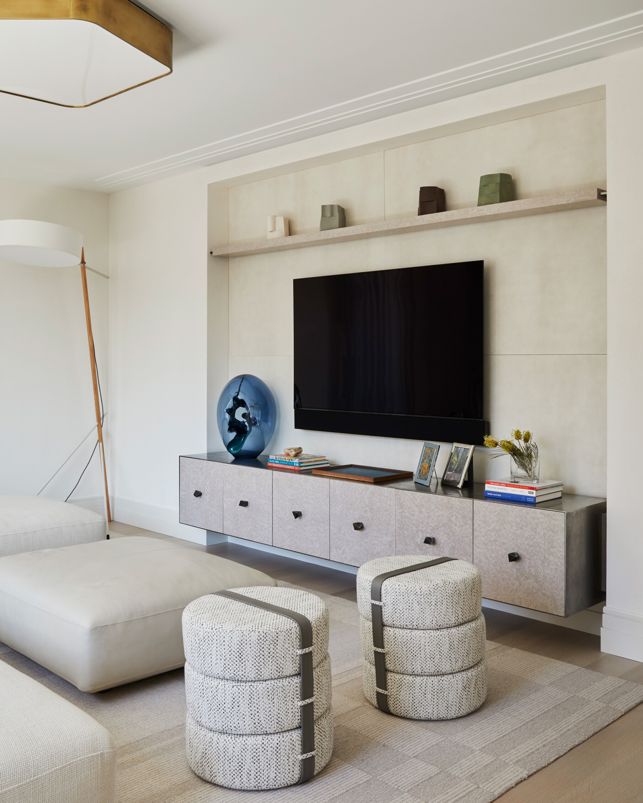 Uptown Penthouse, Family Room, Photography by Genevieve Garruppo