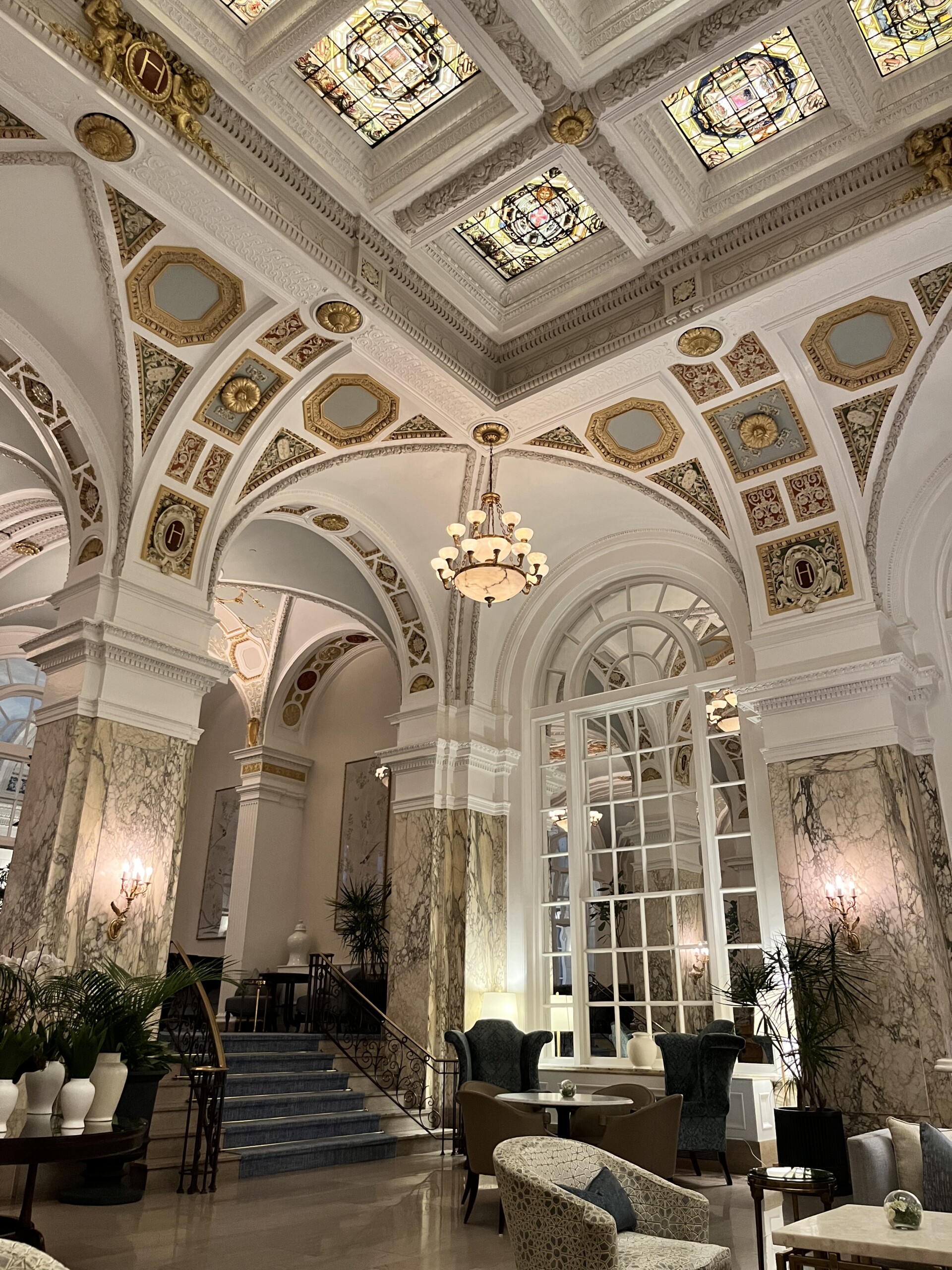 Hermitage Hotel Lobby