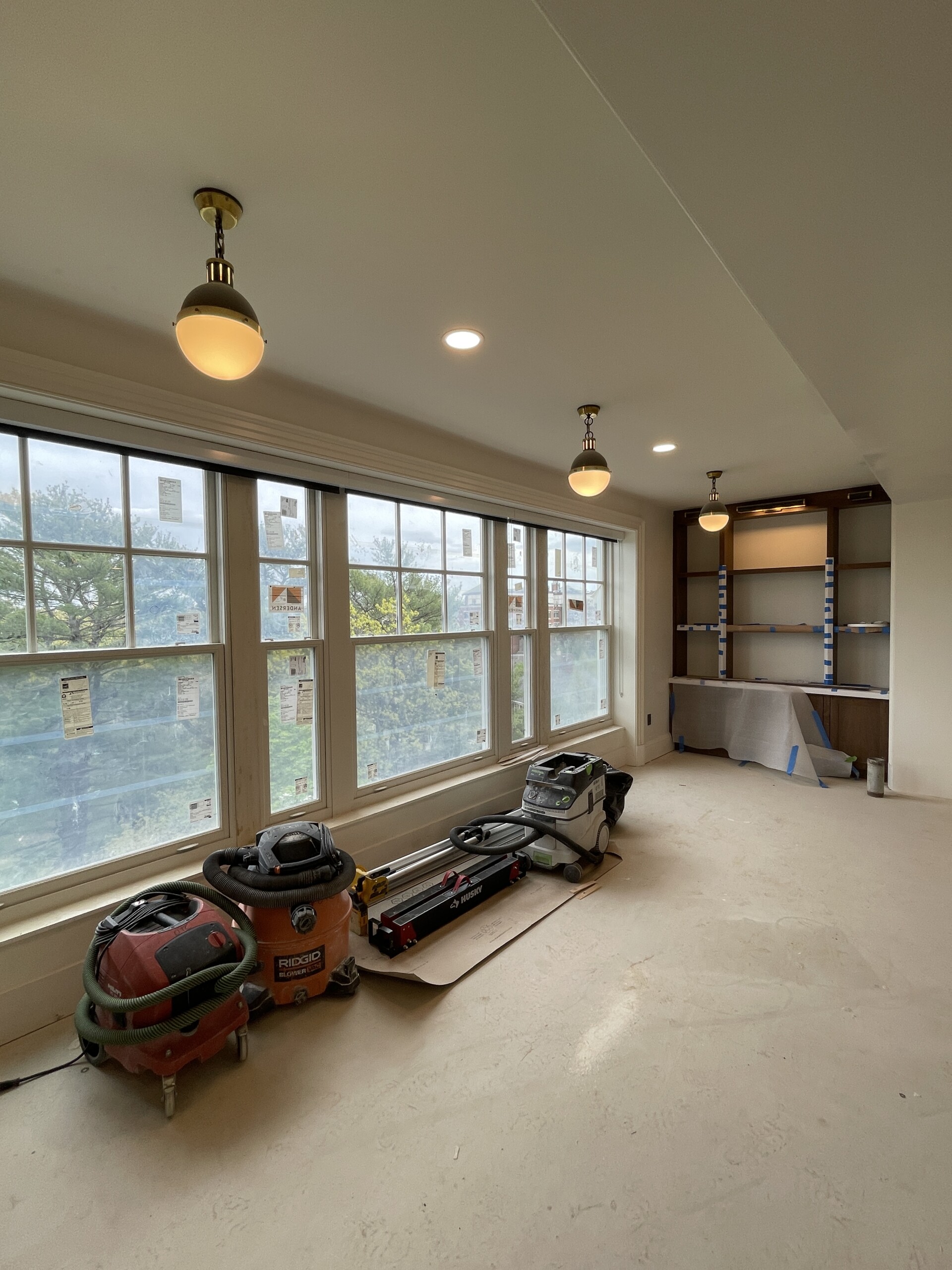 20240509_185015109_iOS