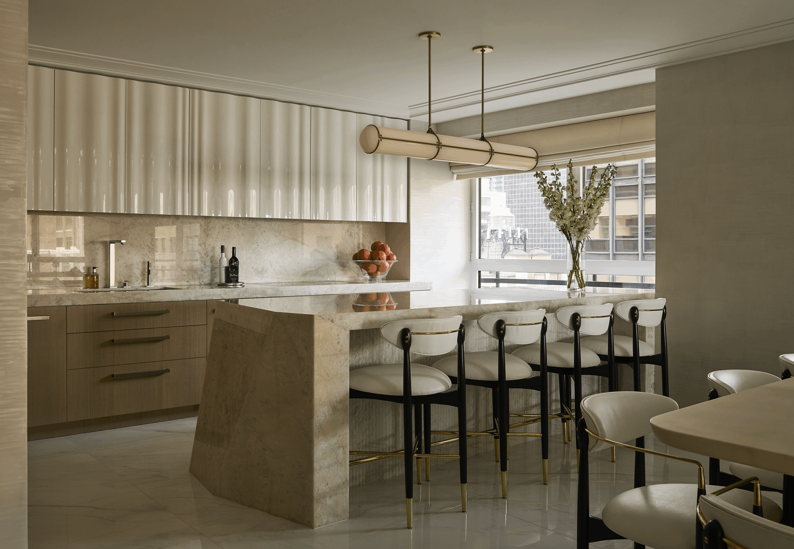 Turtle Bay Pied-a-Terre, Kitchen, Photography by Genevieve Garruppo. Interior design by Pembrooke...