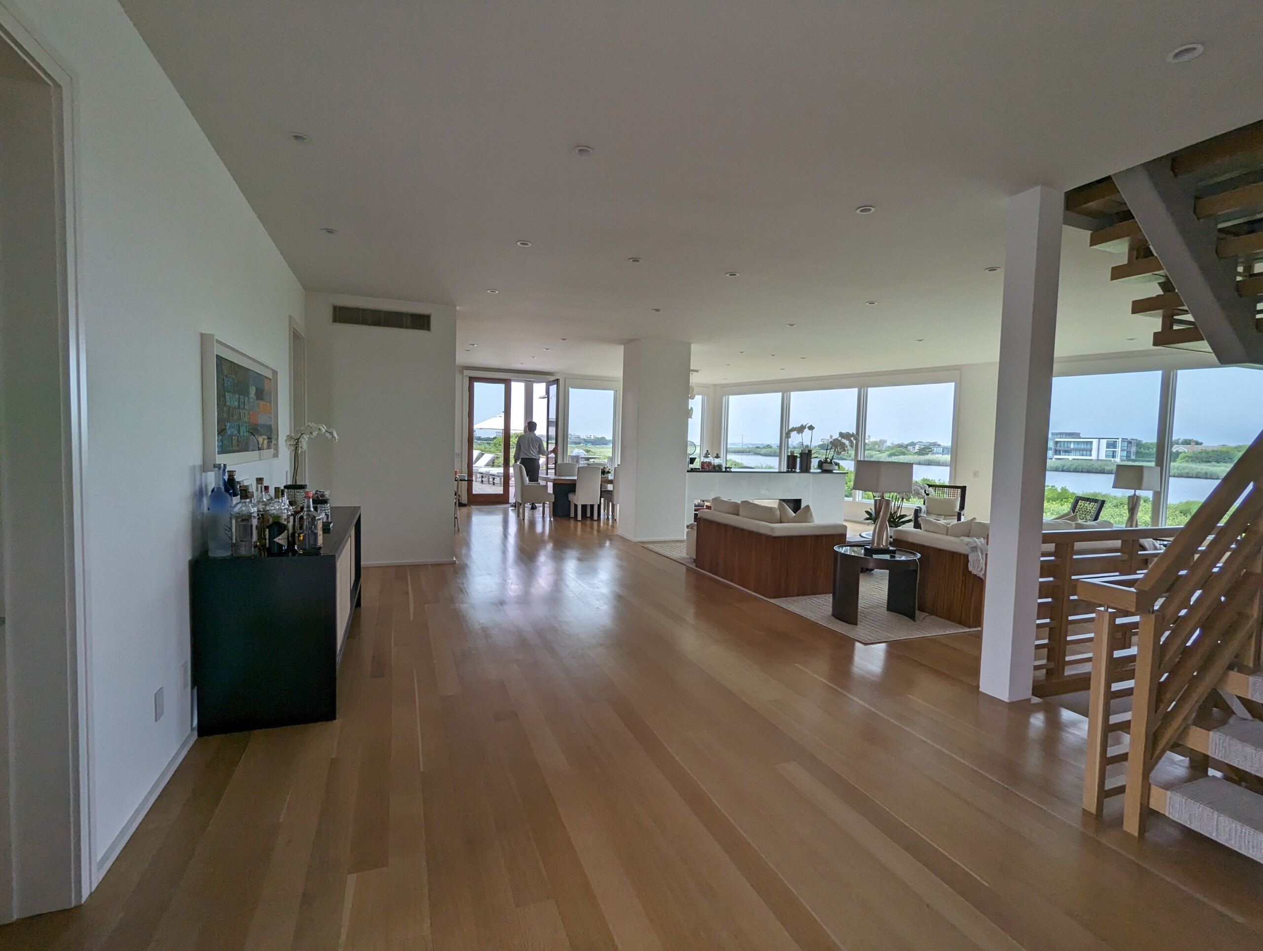 PXL_20230721_133614304